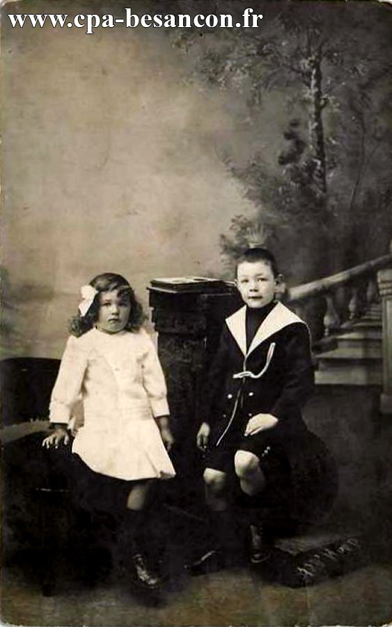 BESANÇON - Portrait d enfants